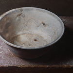 
	Grey Vung Tau bowl III  oil on wood  95 x 110 cm

